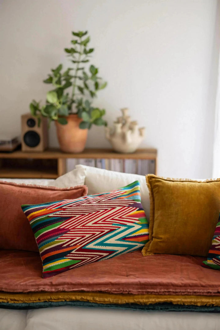 Coussin brodé Zuma Multico by Vivaraise