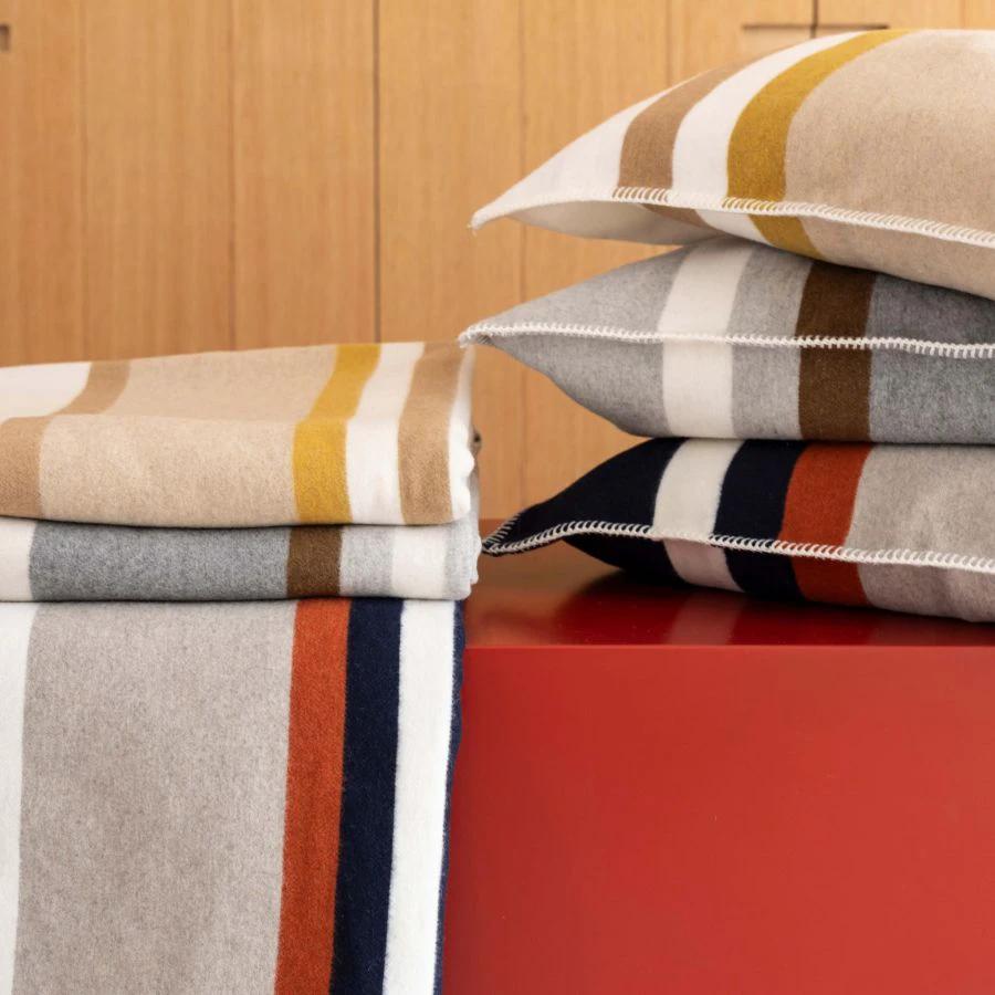 Plaid jacquard recyclé Gioia 140 x 185 by Vivaraise