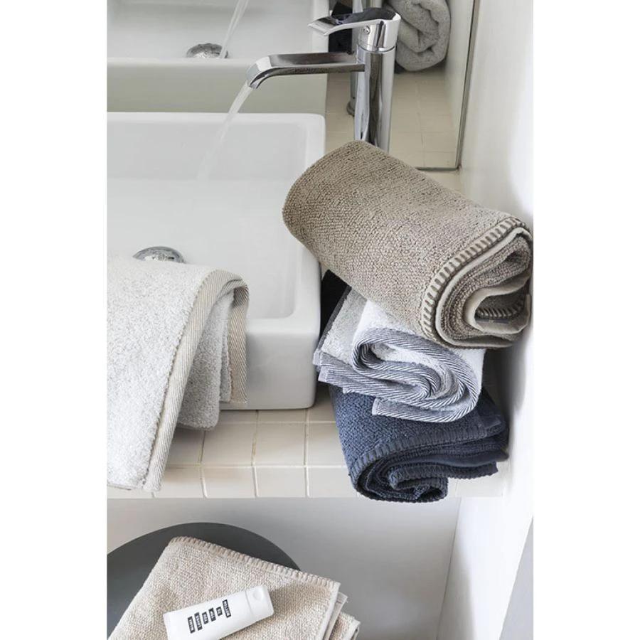 Serviette de toilette Bora by Vivaraise